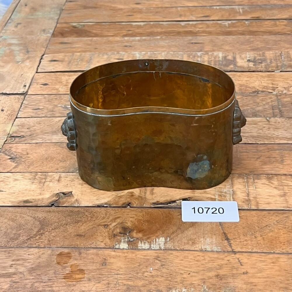 Vintage Hammered Brass Planter 6" Small Rose Emblems - Picture 10 of 11